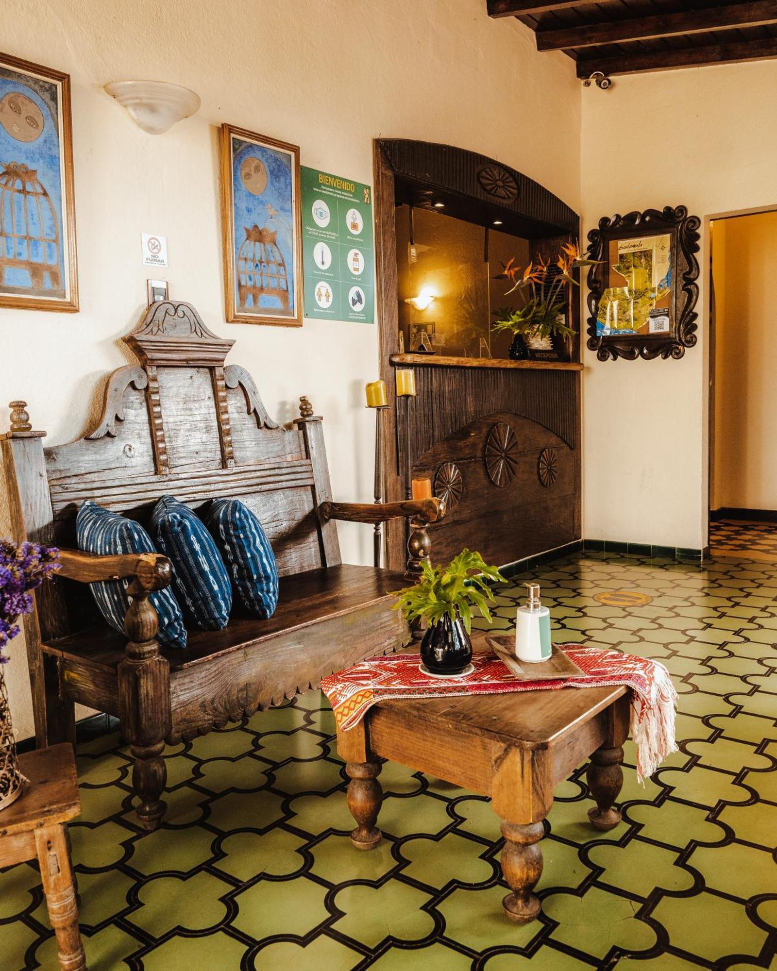 Hotel Ciudad Vieja Гватемала Экстерьер фото