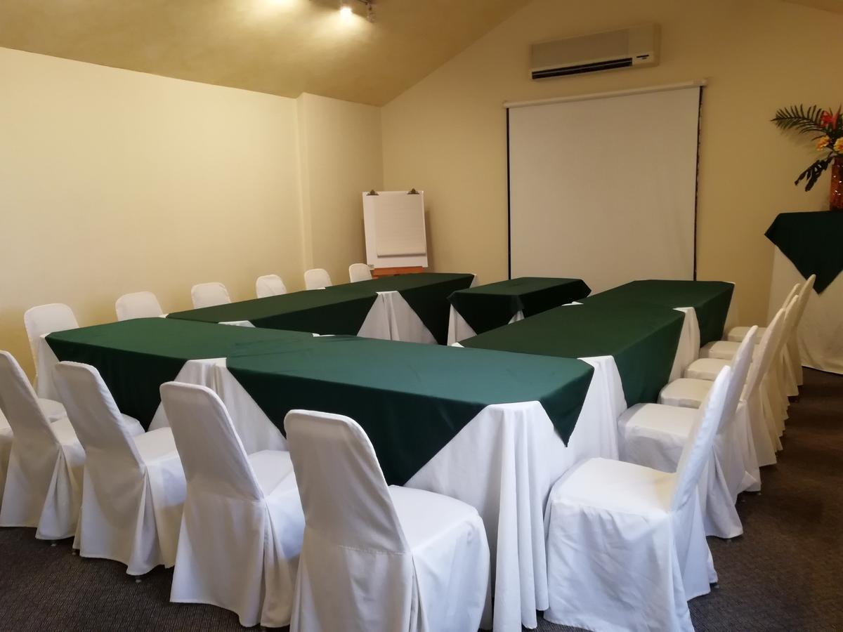 Hotel Ciudad Vieja Гватемала Экстерьер фото