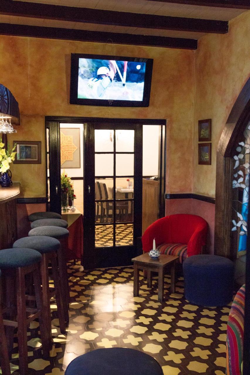 Hotel Ciudad Vieja Гватемала Экстерьер фото